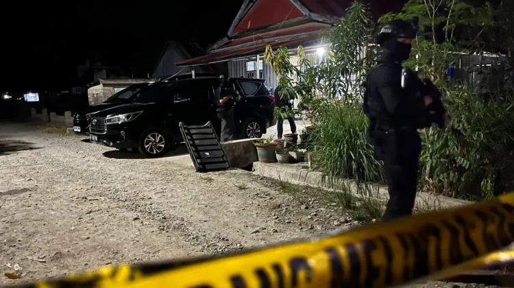 Densus 88 Tangkap Delapan Terduga Teroris di Parigi Moutong dan Poso