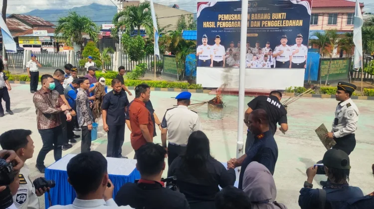 Pemusnahan Barang Bukti di Lapas Palu, Bapas Soroti Pentingnya Pengawasan Klien