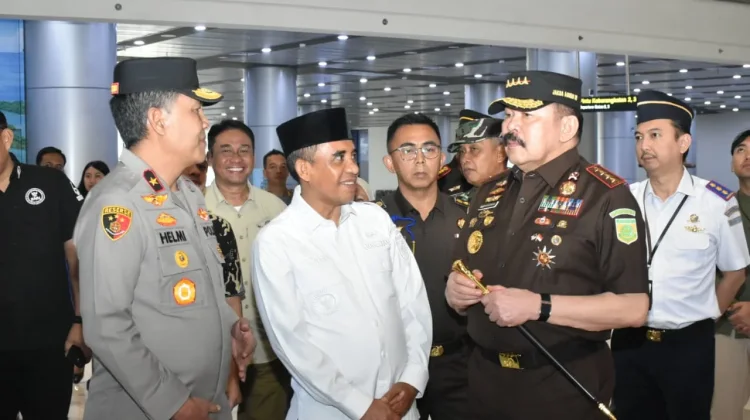 Perkuat Integritas Penegak Hukum di Sulteng Jaksa Agung Kungker di Palu