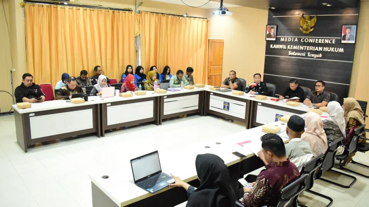 Kanwil Kemenkum Sulteng Harmonisasikan Ranperda Pengawasan BLUD Puskesmas Pari