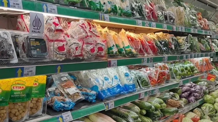 Tips Memilih Sayuran Segar di Supermarket