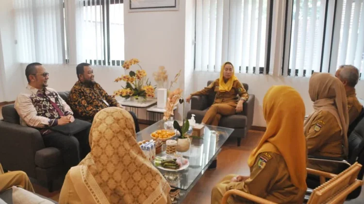 Wawali Palu Terima Kunjungan ANRI Bahas Penguatan Aplikasi SRIKANDI