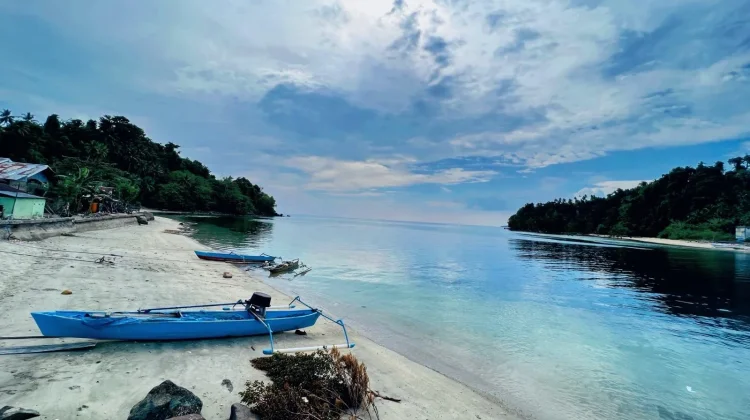 Pantai Pangalaseang, Pesona Alam Alami di Kabupaten Donggala