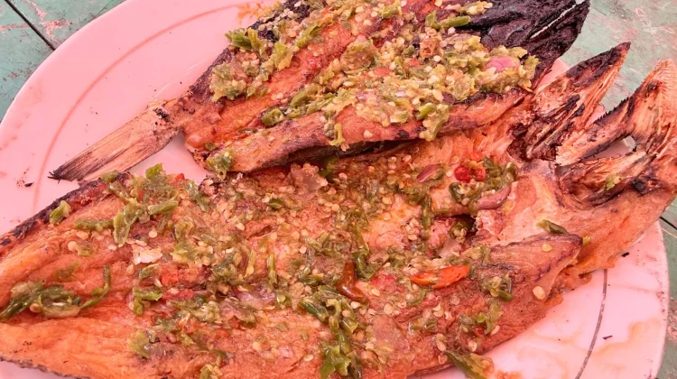 Dibakar atau Digoreng? Ikan Asin Bakar Tetap Enak