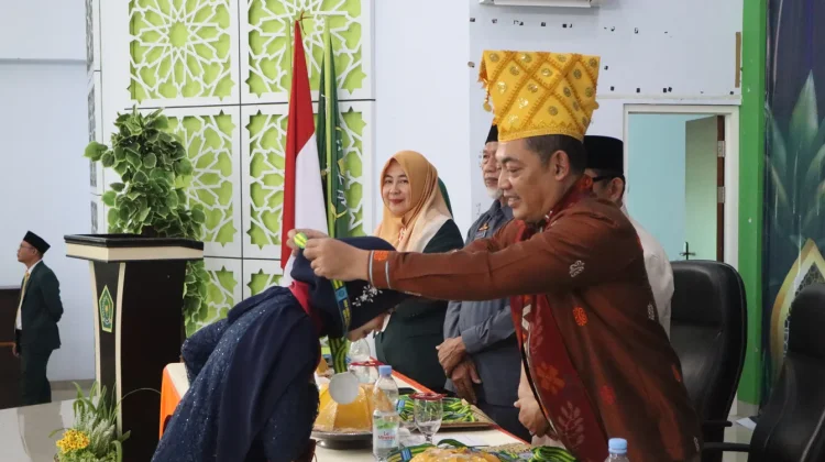 Kemenag RI Hadiri Kelulusan MAN IC Palu, Tekankan Keseimbangan Akademik dan Akhlak