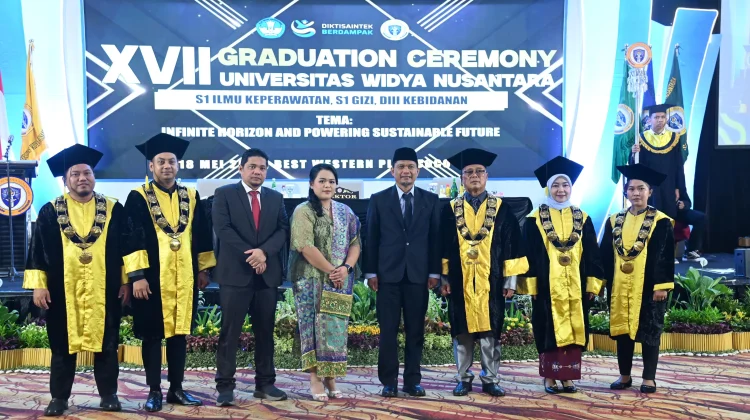 Wisuda Widya Nusantara, Pemprov Sulteng Ingatkan Perjuangan Keras Mahasiswa