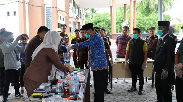 Pemkab Poso Dukung Penegakan Hukum lewat Pemusnahan Barang Bukti Inkracht