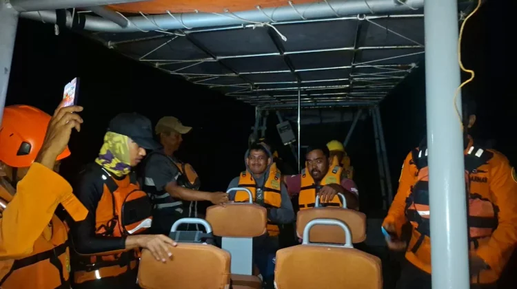 Kapal Mati Mesin, 4 Nelayan Tolitoli Dievakuasi Selamat Tim SAR Gabungan