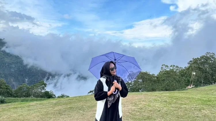 Puncak Matantimali Sajikan Panorama Alam Menawan Wisatawan