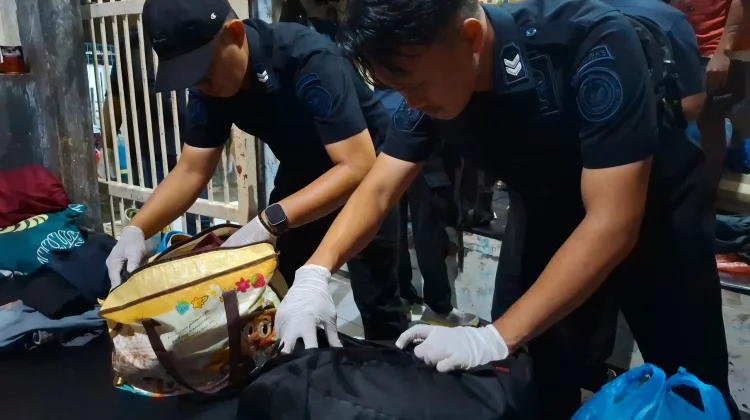 Bebas Halinar, Ditjenpas Sulteng Lakukan Razia di Lapas Parigi