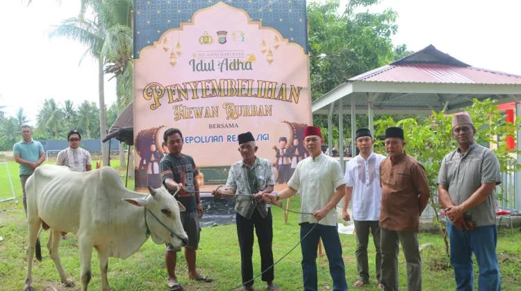 Polres Sigi Sembelih Enam Sapi dan Tiga Kambing Hari Raya Idul Adha 1447 H