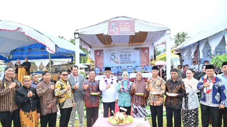 Hadir di Desa Tinombala, Gubernur Sulteng Paparkan Program Unggulan Pemprov