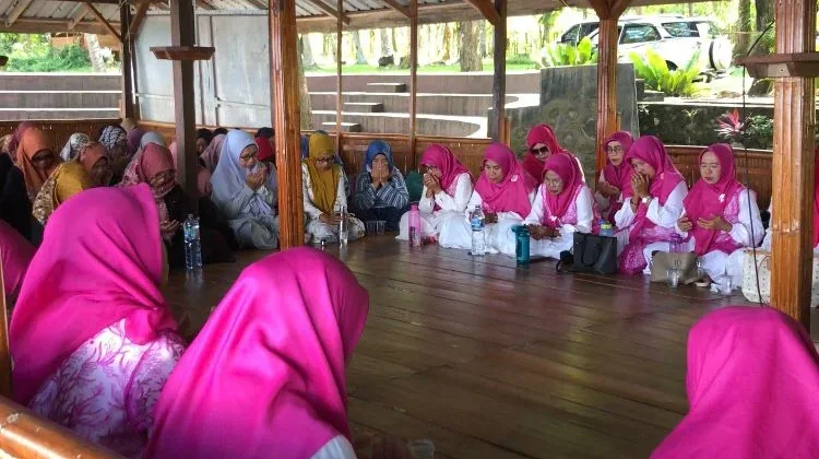 Kemilau Senior Tangguh Gelar Zikir dan Muhasabah Sambut Tahun Baru Islam