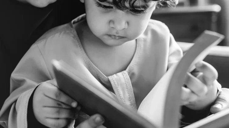 Menjadikan Al-Qur’an Sahabat Anak di tengah Kemajuan Teknologi