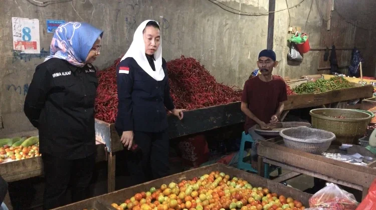 Komoditas Harga Sejumlah Kebutuhan Pokok Pangan di Palu Naik