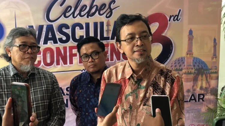 Simposium CVC-3 Menjadi Wadah Tingkatkan Kompetensi Nakes di Sulteng