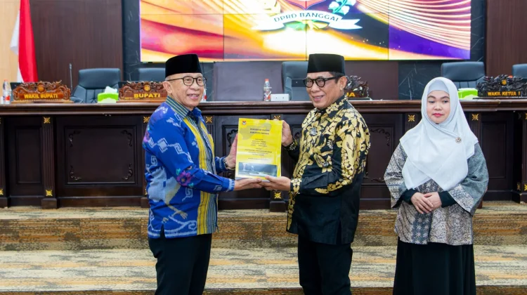 DPRD Banggai Terima Pertanggungjawaban Pelaksanaan APBD 2025