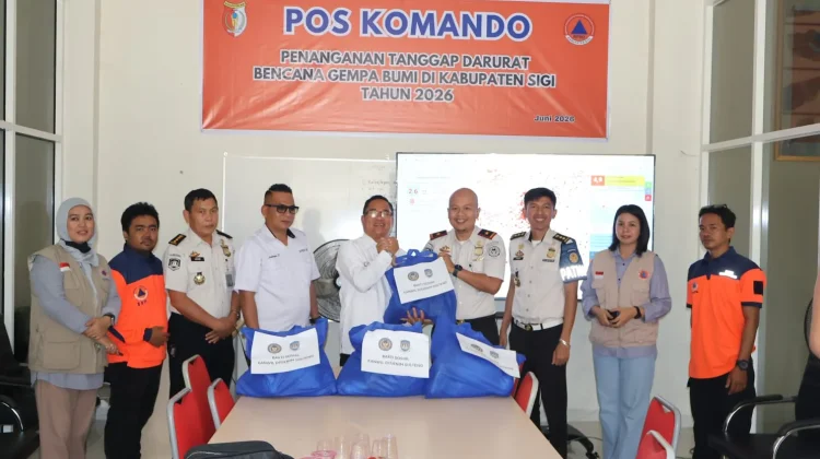 Imigrasi Sulteng Salurkan Bantuan untuk Korban Gempa di Sigi