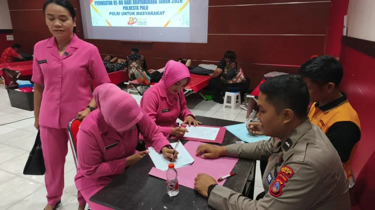 Polresta Palu Gelar Donor Darah Sambut Hari Bhayangkara ke-80