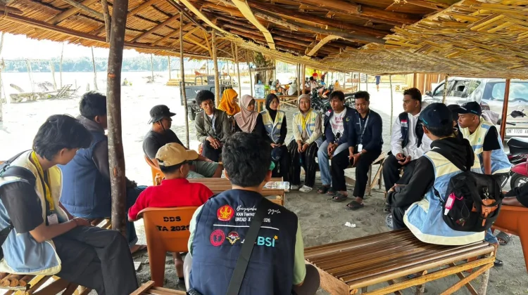 KKN Kolaborasi Untad-UGM Dorong Blue Economy di Pesisir Donggala