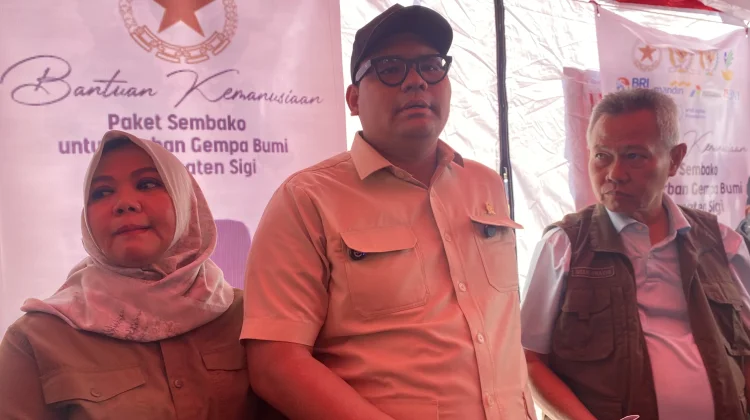 Waka MPR Akbar Supratman Salurkan 11 Ribu Paket Sembako untuk Korban Gempa Sigi