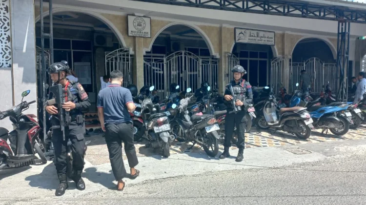 Tim Patra Satbrimob Polda Sulteng Intensifkan Patroli dan Pengamanan Ibadah