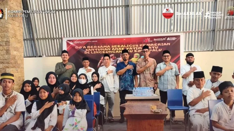 KPU Kota Palu Perkuat Kepedulian lewat Doa Bersama dan Santunan Anak Yatim