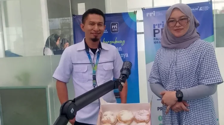 Bisnis Roti Kentang Palu Sukses Pikat Turis Jepang