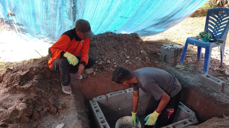 Kecamatan Suranenggala Pacu Pembuatan Biopori Hadapi Kemarau