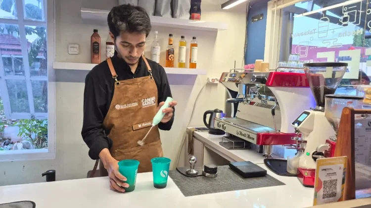 Masuk 60 Besar Nasional, Rendy Matangkan Persiapan Hadapi Kompetisi Barista