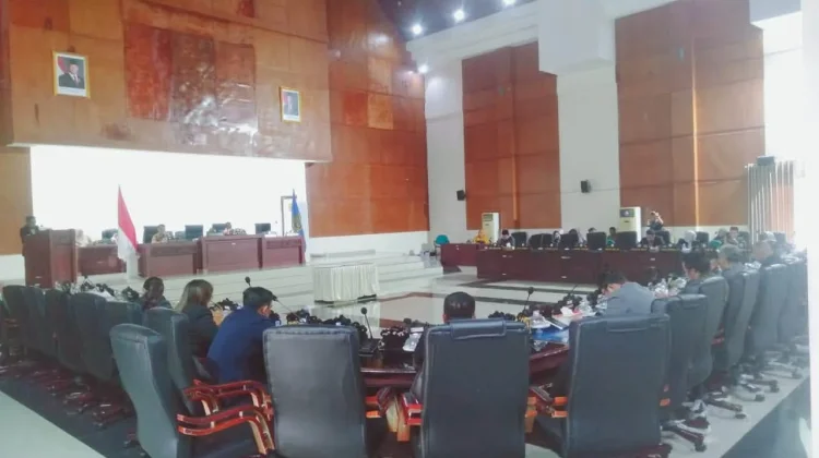 DPRD Parimo Setujui Raperda APBD 2025 untuk dievaluasi Gubernur