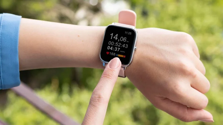 Smartwatch Bantu Pantau Kondisi Kesehatan