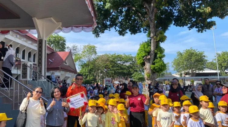 Sinergi Orang Tua dan Sekolah Jadi Kunci Pendidikan Karakter Anak di Era Digital