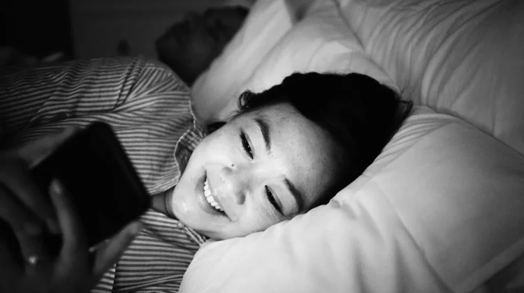 Begadang ternyata Bukan Sekadar Kurang Tidur, ini Dampaknya bagi Kesehatan Mental