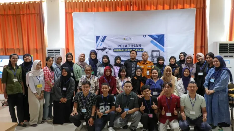 Diskominfosantik Palu Latih Jurnalistik Dasar bagi Komunitas Tuli
