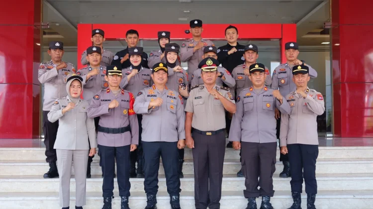 Dua Perwira Polda Sulteng Resmi Sandang Pangkat Kompol