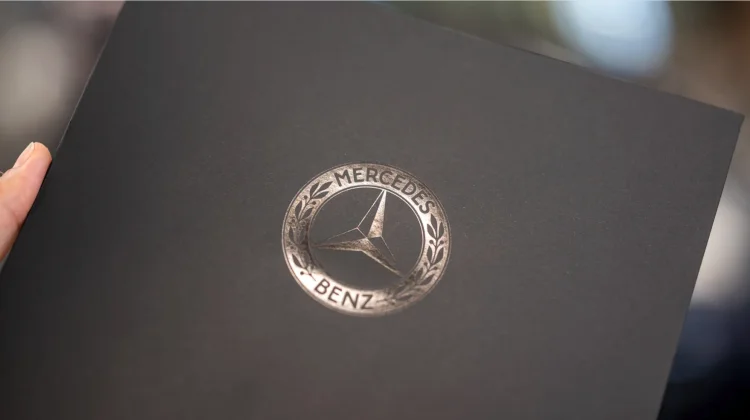 Mercedes-Benz Sediakan Sertifikat Kelahiran Resmi untuk Mobil