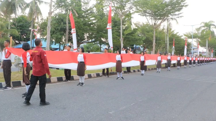 Bendera Merah Putih 81 Meter Membentang di Poso Sambut HUT ke-81 RI