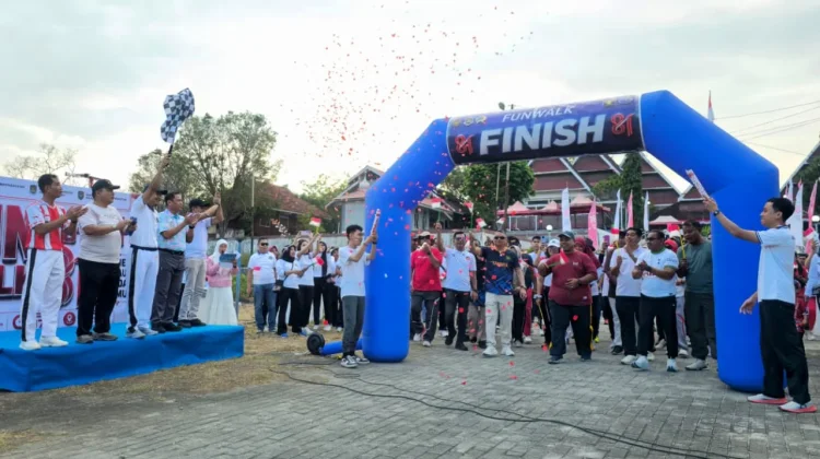 Fun Walk Kanwil Imigrasi Sulteng Pererat Sinergi Antarlembaga