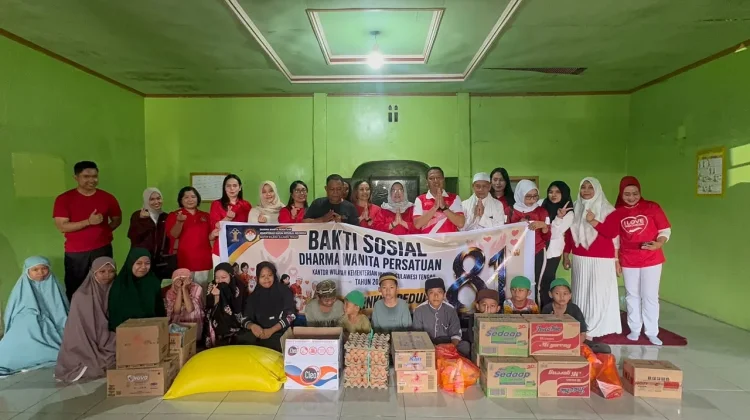 Peduli Sesama, DWP Kemenkum Sulteng Salurkan Bantuan ke Panti Asuhan