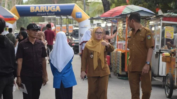 Warga Palu Nikmati Kuliner Sore Hari, Berkah bagi Pelaku UMKM