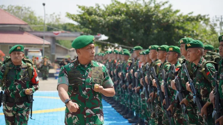 Pangdam Sambut Satgas Yonif 711/Raksatama setelah Selesaikan Tugas di Papua