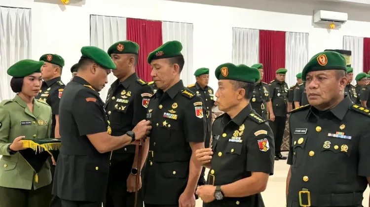Pangdam 23 Palaka Wira Pimpin Sertijab Dua Pejabat Utama Kakudam dan Kakomlekdam