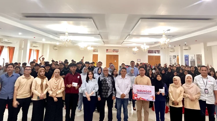 OJK Sulteng Dorong Pelajar Sekolah Rakyat Cerdas Kelola Keuangan
