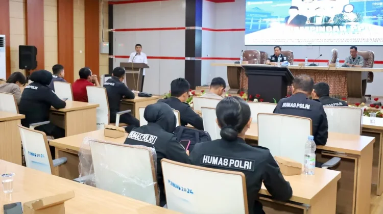 Perkuat PPID, Diskominfosantik dan Polda Sulteng Asah Skill Fotografi serta Video