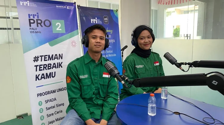 Kuliah Pertanian Modern: Pegang Cangkul atau Laptop?
