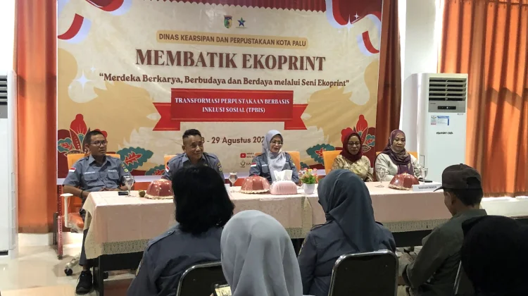 Gelar Pelatihan Membatik Ecoprint, Diskarpus Palu Tingkatkan Keterampilan Warga