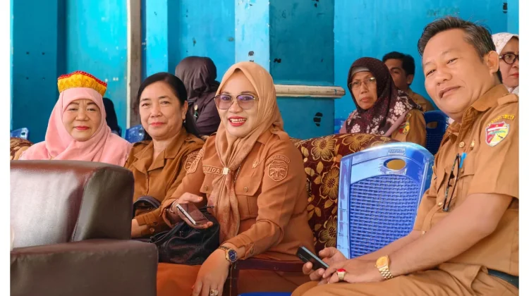 HUT Ke-69, SMP Negeri 1 Ampana Kota Cetak Generasi Berkarakter