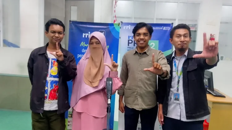 Ruang Diskusi Terbuka Membuka Wawasan Komunitas Pembaca Palu