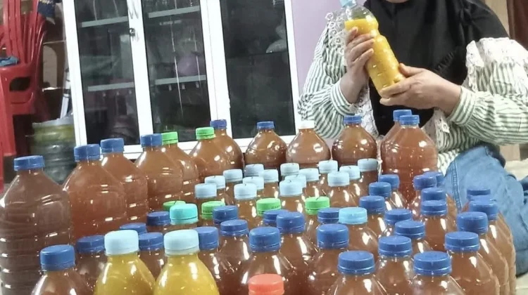 Menjamurnya Minuman Kekinian, Jamu Tradisional Masih Diburu Peminatnya